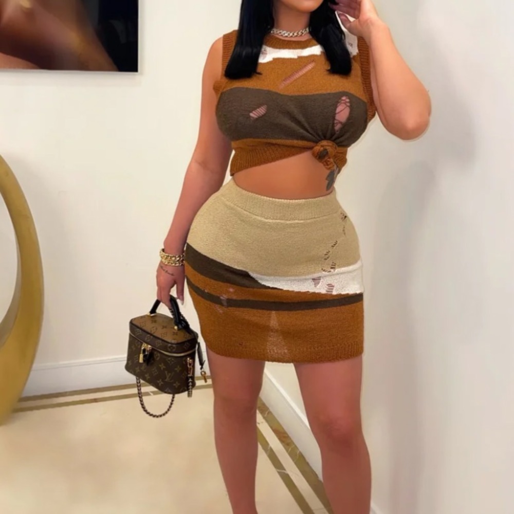 Honey knit skirt set